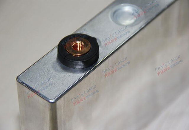 Application d'un galvanomètre à balayage hamiltonien dans le soudage des batteries au lithium